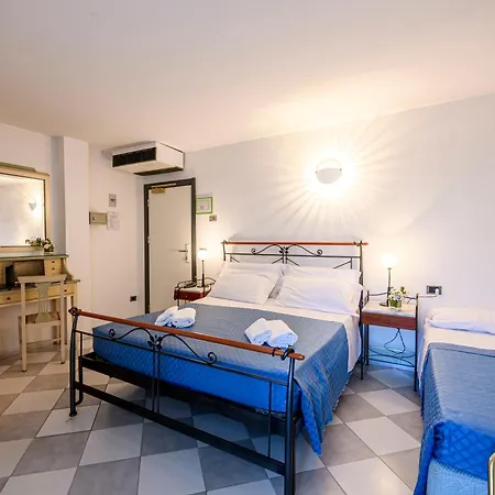 Falco Azzurro Hotel Martinsicuro