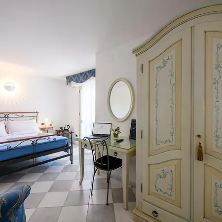 Falco Azzurro Hotel Martinsicuro