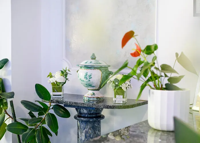 Falco Azzurro 3* Martinsicuro