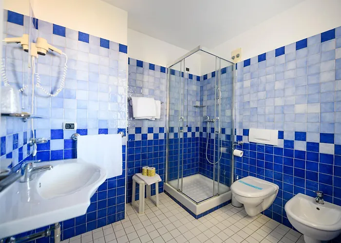 מלון Falco Azzurro